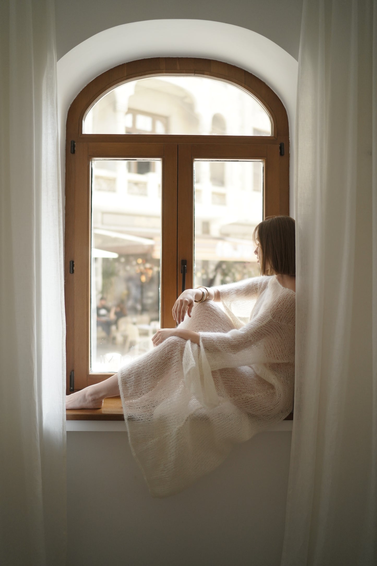 Long open-knit dress meringue