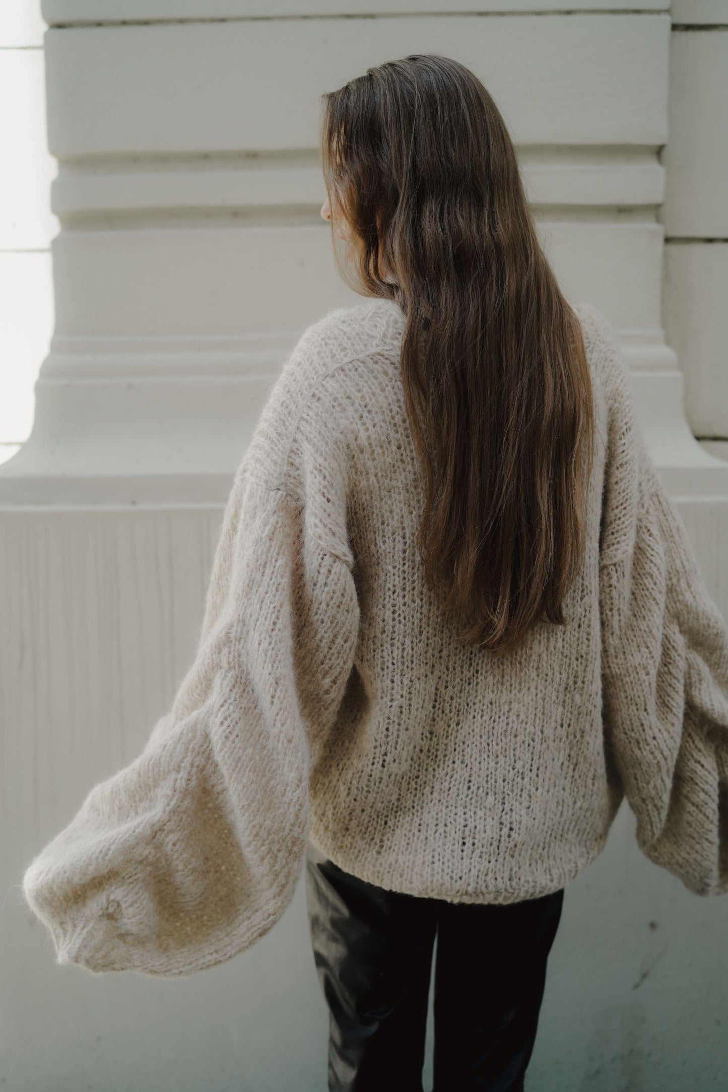 Latte Cardigan in Alpaca