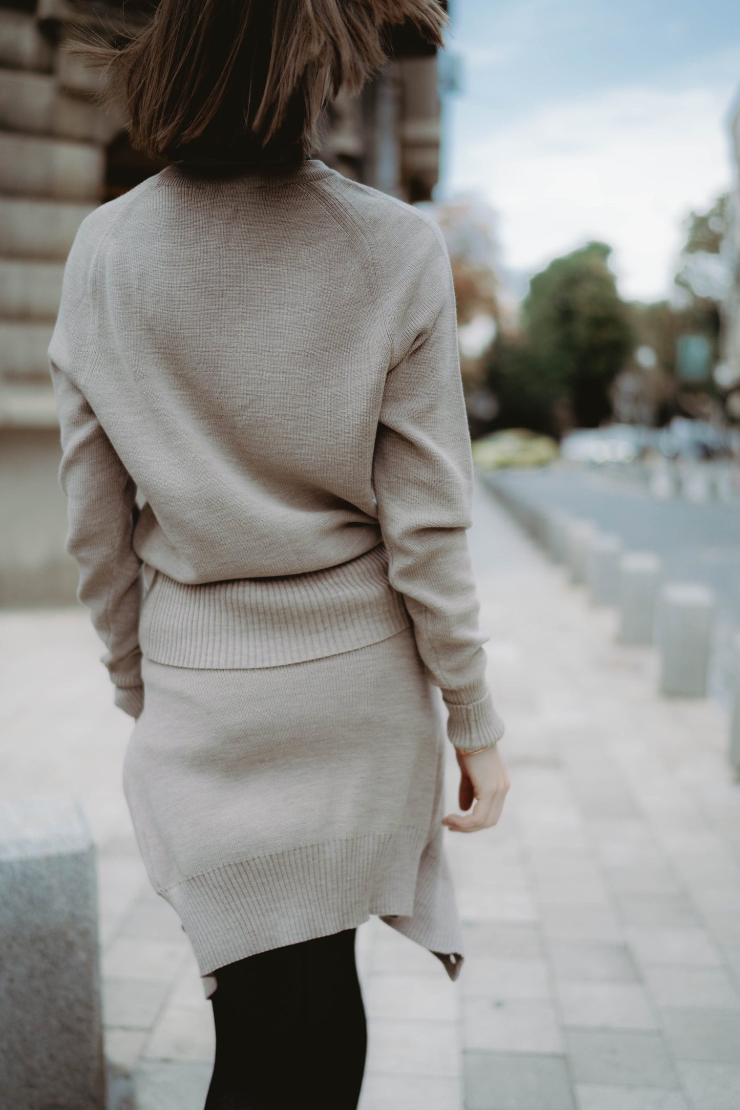 Fine merino knit sweater taupe